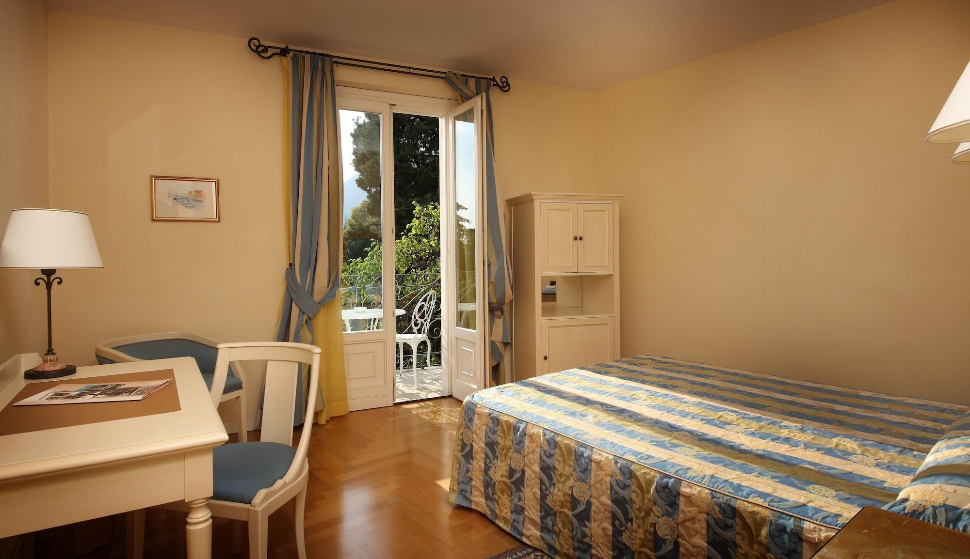 Villa Sofia Hotel Gardone Riviera Bagian luar foto