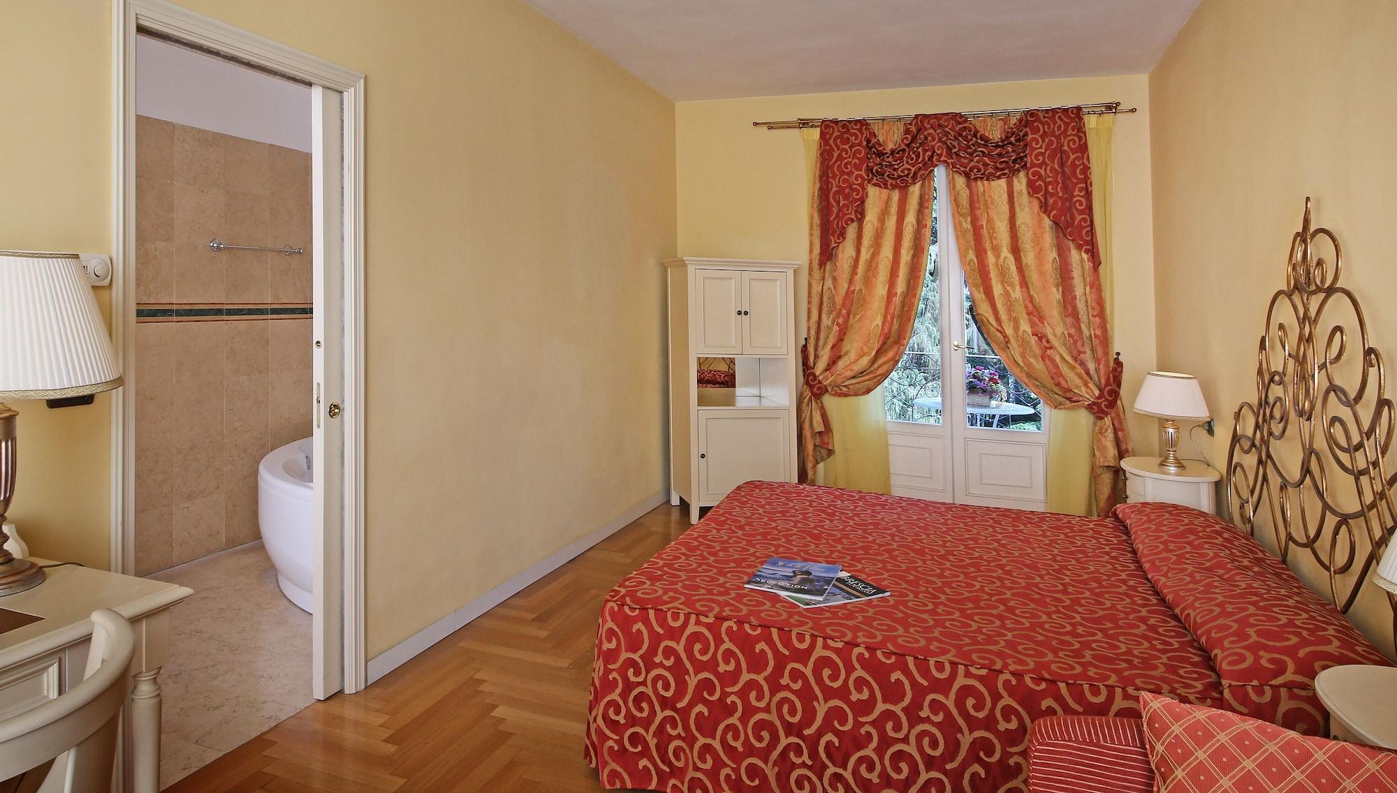 Villa Sofia Hotel Gardone Riviera Bagian luar foto