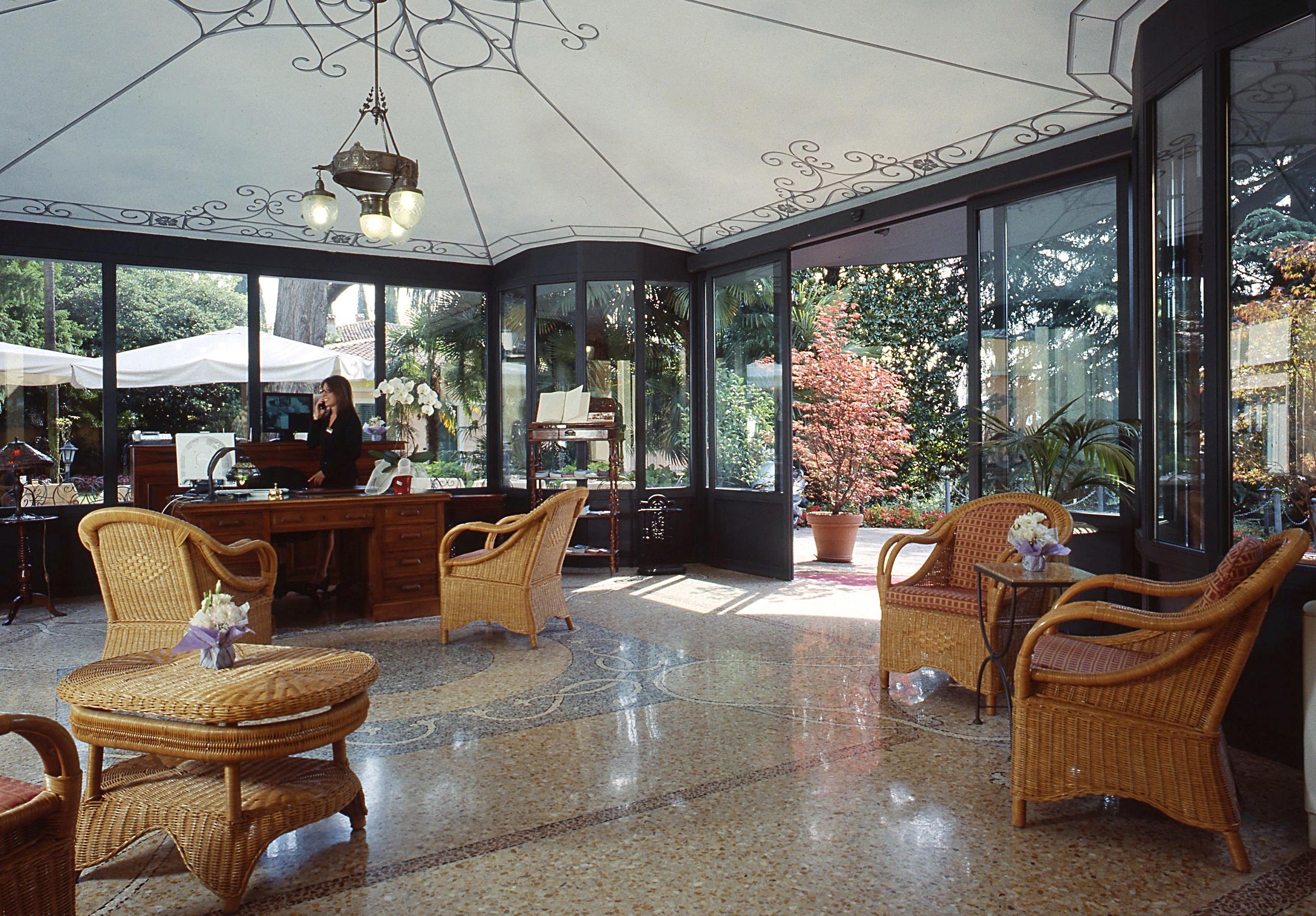 Villa Sofia Hotel Gardone Riviera Bagian luar foto