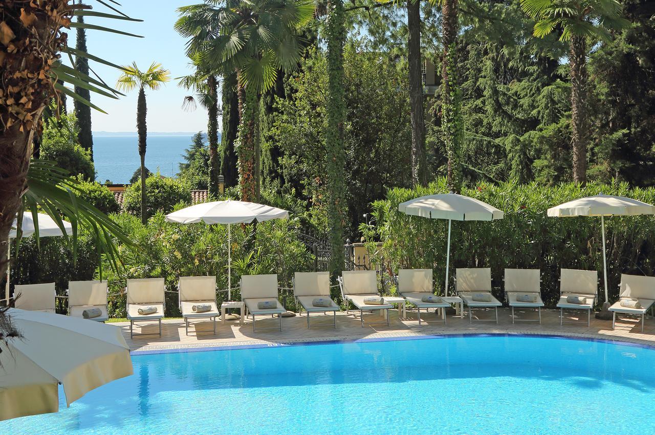 Villa Sofia Hotel Gardone Riviera Bagian luar foto